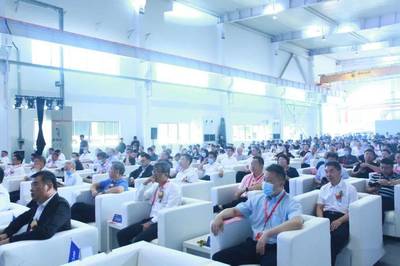 燃動(dòng)“智造”新引擎!全球工業(yè)制冷空調(diào)行業(yè)首座復(fù)雜離散型壓縮機(jī)數(shù)字原生工廠在煙臺(tái)誕生